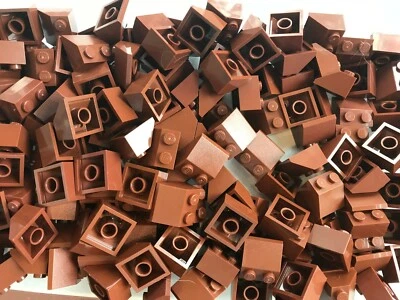 LEGO-#3039- NEW- REDDISH BROWN-SLOPE 45 2 X 2 ROOF-40 PIECES