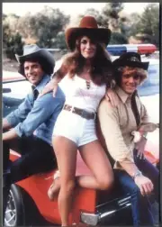 Modern TV SERIES Postcard: DUKES OF HAZARD (Ref: Pyramid, # PC 8108). Free Post