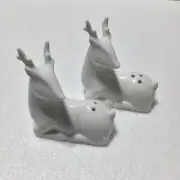NIB Williams Sonoma White Porcelain Sculptural Deer Salt & Pepper Shaker Set