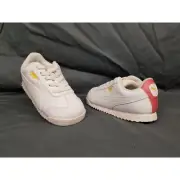 Puma Toddlers Roma Brain Freeze Sneakers Slip-On White Coral Size 6 NEW IN BOX!
