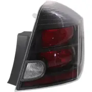 For Nissan Sentra Tail Light 2010 11 12 Passenger Side SE-R/SR/SPEC V NI2801188 (for: Nissan)