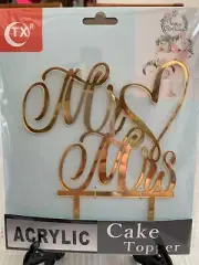 NEW * Mr and Mrs Cake Topper, Bride and Groom Sign Wedding Gold Mirrored Acrylic