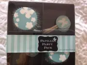 ROBERT GORDON PAPILLON BUTTERFLIES PARTY KIT 24 CUPCAKE LINERS 24 TOPPERS NIP