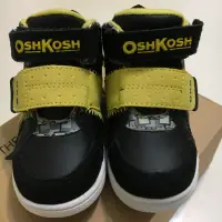 在飛比找蝦皮購物優惠-全新 Oshkosh 帥氣休閒鞋