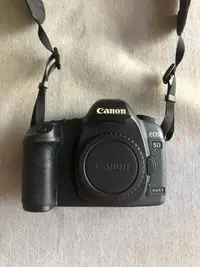 在飛比找Yahoo!奇摩拍賣優惠-佳能 eos 5d2 5d mark ii 全幅單反相機 二