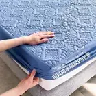 Mattress Protector Thicken Fitted Bed Sheet Breathable & Noiseless Mattress Pad