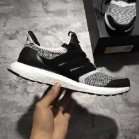 在飛比找旋轉拍賣優惠-【香港代購】假一賠十Adidas Ultra Boost 3