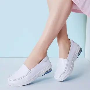 【MOM】真皮鞋 手工鞋/真皮純色手工舒適彈力氣墊防滑機能護士鞋(白)