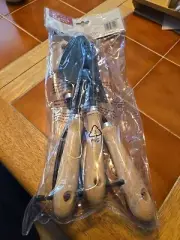 Garden Tools Includes Trowel, Transplanter, Cultivator & Weeder - New
