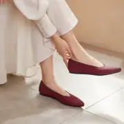Vivaia Pointed-Toe Flats V-cuts Knit Slip On flats Burgundy Size7.5 EUR38.5