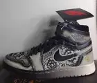 Nike Air Jordan 1 Zoom CMFT2 PRM Men’s Size 9 Familia Dia De Muertos FQ8155-010