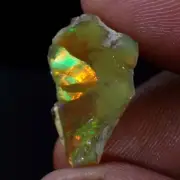 08.80Ct Original AAA+ Ethiopian "Play-Of-Color" Fire Opal Rough Natural Gemstone