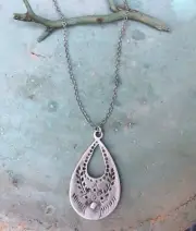 NEW ARTISAN HANDMADE SUNDANCE CHARM NECKLACE HANDCRAFTED FLORAL SILVER JEWELRY