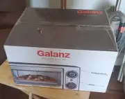 New Galanz KWS1010J-V7YE 4 Slice Toaster Oven