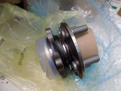 GENUINE Jaguar F Pace & I Pace Front Wheel Hub & Bearing T4A38492