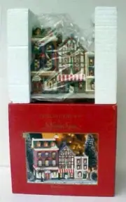 New St. Nicholas Square Pine Street Village Collection Hotel & Book Shop Retired