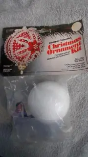 THI Crafts Beaded & Sequin Christmas Ornament Kit Star Burst Royal Blue & Silver