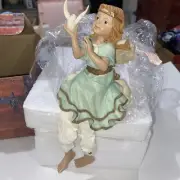 Daddy’s Figurines & Keepsakes-“Ariel” Guardian Angel of the Millenium- Sitter