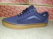 Size 9 - VANS Old School blue. Off the wall. Unisex