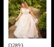 Never Worn Wedding Dress Size 16