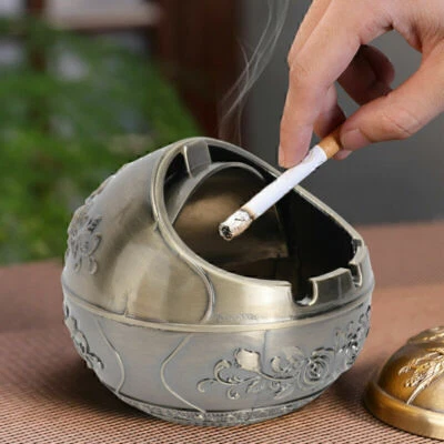 Decorative Ashtray with Lid for Cigarettes Smoking Ash Tray HoldLOVE