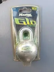 Master Lock G.l.o Hi-Viz Dial Combination Padlock 2077D Light Up Dial Pink Nice￼