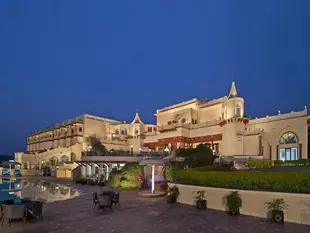 努爾阿斯沙巴宮殿飯店