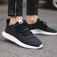 在飛比找蝦皮購物優惠-ssfdfghfgAdidas Tubular Shadow