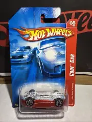 2006 Hot Wheels Code Car Aston Martin V8 Vantage Red 092/180 Code Car 08/24