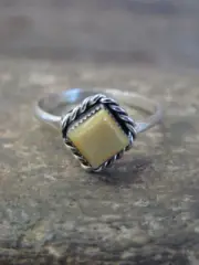 Zuni Indian Sterling Silver Yellow Shell Ring by Rosetta - Size 6.5