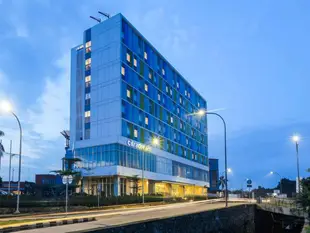 賓塔羅辛特拉夢想飯店Hotel Citradream Bintaro