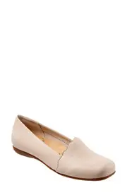 Trotters Sage Flat in Bone at Nordstrom, Size 8.5