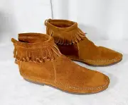 NEW Minnetonka Brown Suede Fringed Zip Back Womens Moccasins Ankle Boots Size 6