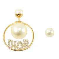在飛比找momo購物網優惠-【Dior 迪奧】經典品牌英文LOGO不對稱圓環水鑽珠珠時尚