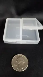Tupperware PILL HOLDER Divided CONTAINER GADGET SHEER MINI #1863 New