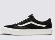 VANS Old Skool VR3 BLACK/MARSHMALLOW men's sneakers VN0005UB1KP