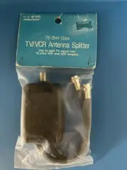 Radio Shack Archer 75-OHM Coax TV/VCR Antenna Splitter 15-1293