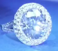 在飛比找Yahoo!奇摩拍賣優惠-【巧品珠寶】10克拉 超級大鑽天然鑽石戒 霸氣全球