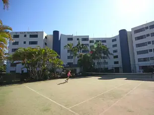 聖錫米恩海濱公寓飯店San Simeon Beachfront Apartments