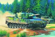 HobbyBoss 1/35 German Leopard 2 A4 tank Plastic Model Kit [82401]