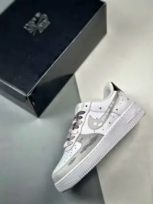 Nike Air Force 1 運動休閒板鞋