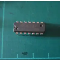 在飛比找蝦皮購物優惠-HD74LS00P （7400）IC 14Pin DIP