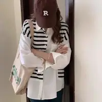 在飛比找momo購物網優惠-【M SELECT】韓 女款 條紋拼接白襯衫