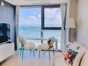 水營區的1臥室公寓 - 34平方公尺/1間專用衛浴Beachfront Home and Gwangan Bridge Perfect View