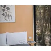 Treetops Farmstay 1 S