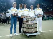 The Swedish Davis Cup team Joakim Nystrom, Mats Wilander, Stefan - Old Photo