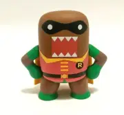 DC Universe Domo-Kun DOMO Mysterio Mini Vinyl Pop Figure-- Robin