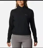 Columbia Ladies' Weekend Adventure Pullover Size Medium