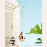 Hawaii Hebrew Shell Dangle Earrings
