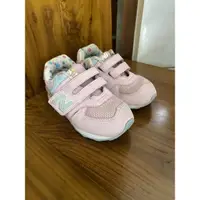 在飛比找蝦皮購物優惠-new balance 粉色童鞋 574系列